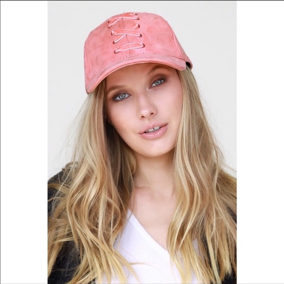So cute!! 💕🌺💋 Velvet Lace Up Faux Suede Cap - Picture 7 of 8